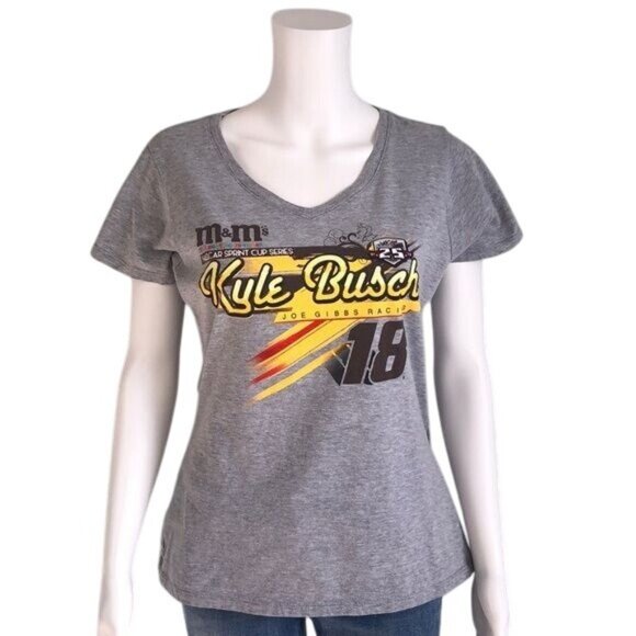 Kyle Busch #18 Racing M&M V-Neck T-Shirt - M - Picture 1 of 7